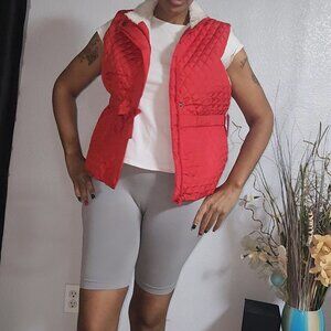 NWT Quilted Red Bow Parachute Vest lined with faux fur Size S/M